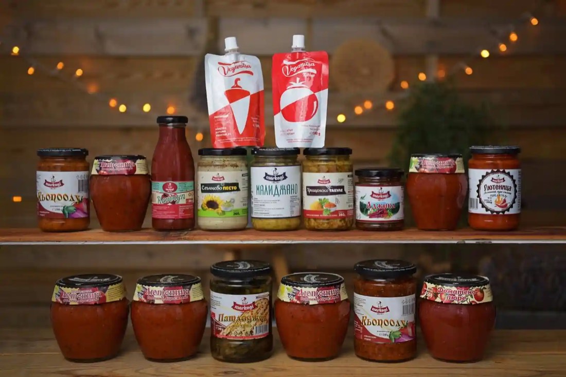 Рафт с продукти Маркоги